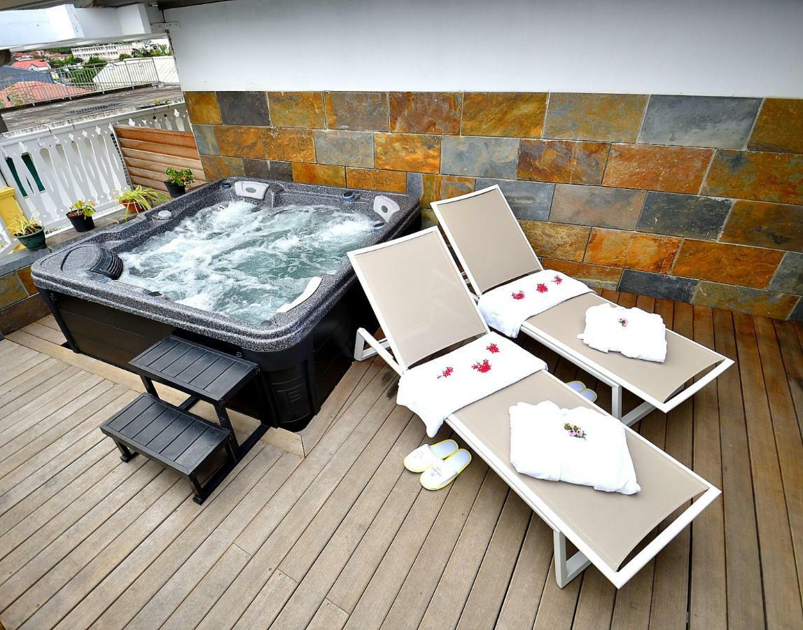 Tsilaosa Hotel Cilaos Buitenkant foto