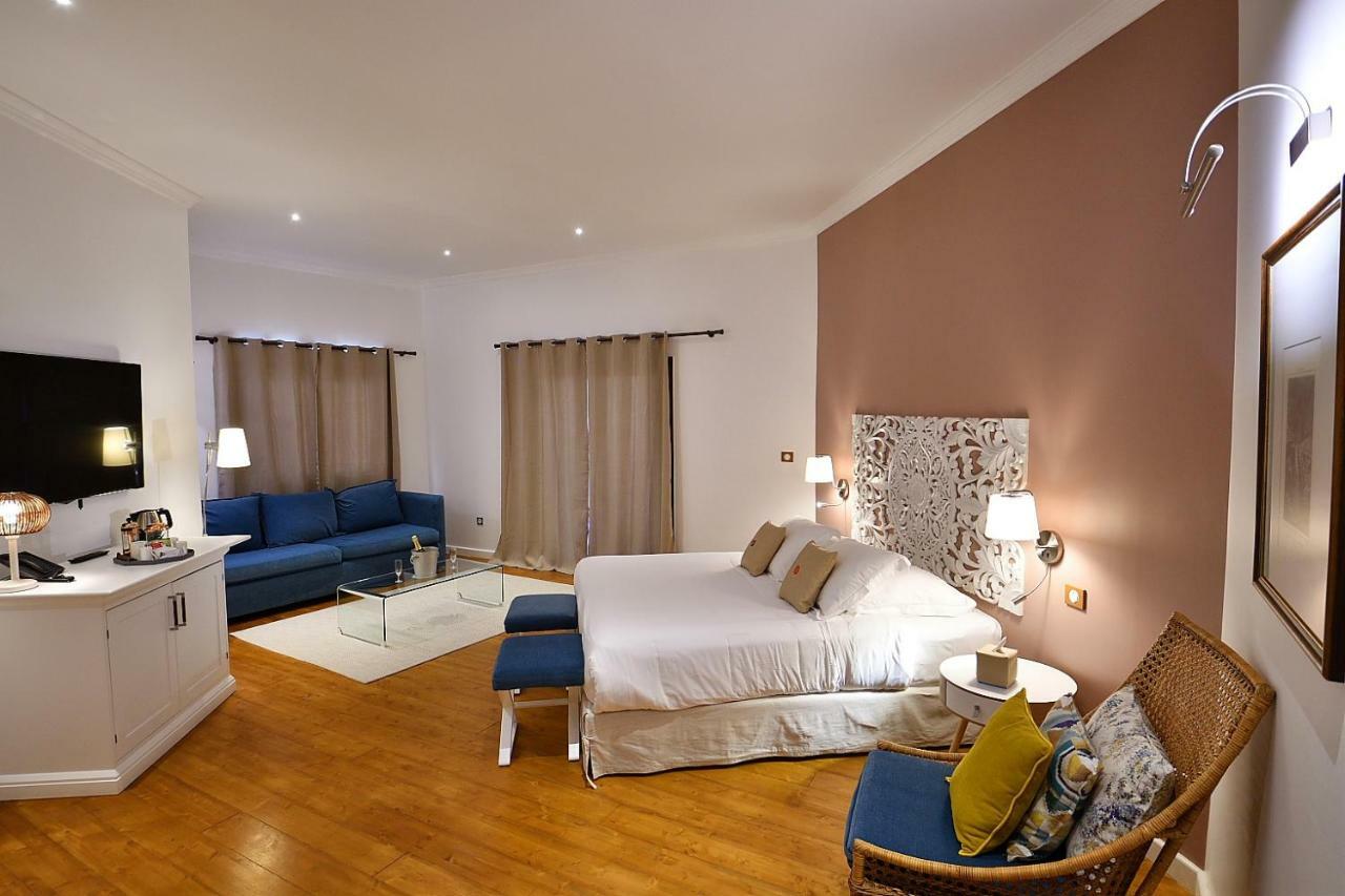 Tsilaosa Hotel Cilaos Buitenkant foto